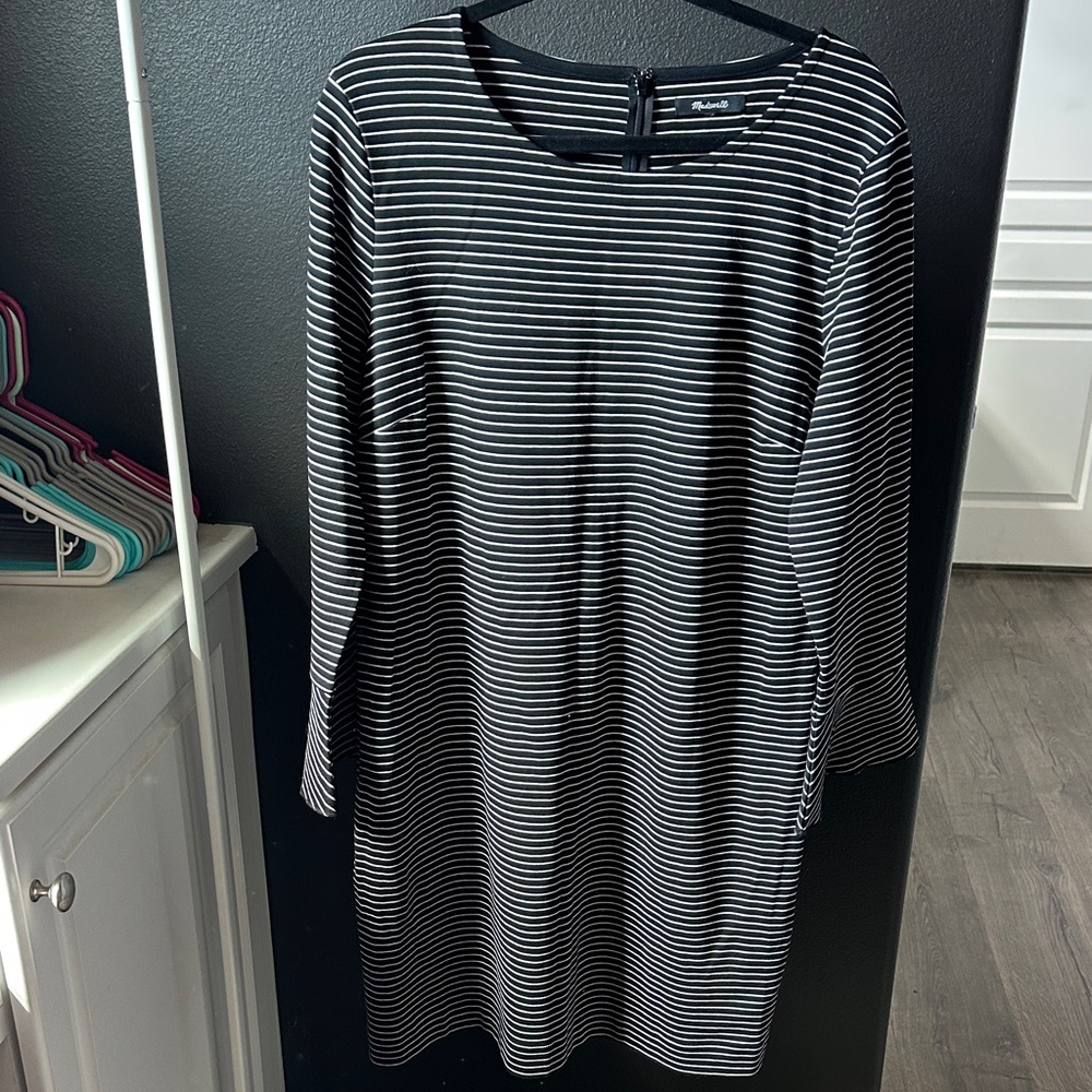 Madewell Black and White Striped Long Sleeve Dress